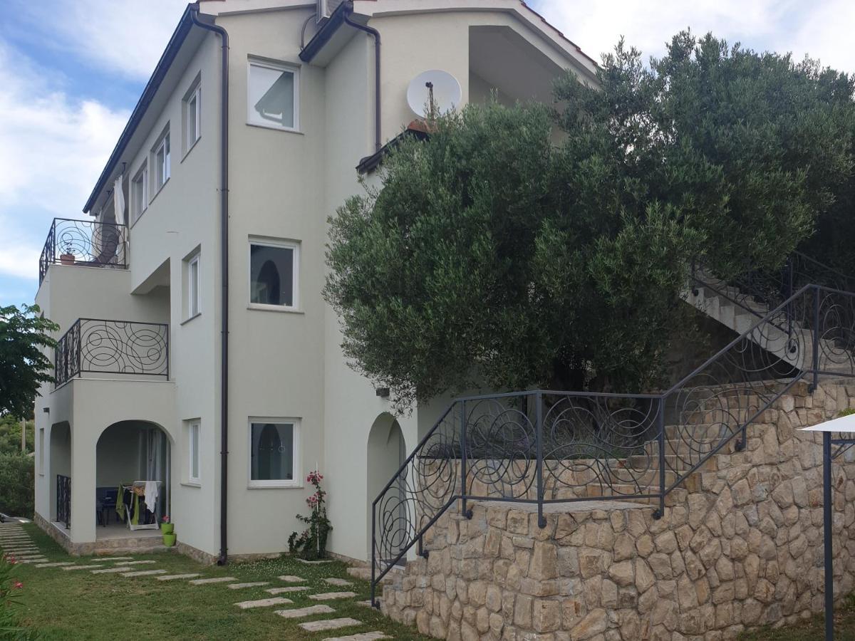 Apartment Mia 2 Banjol Exterior foto